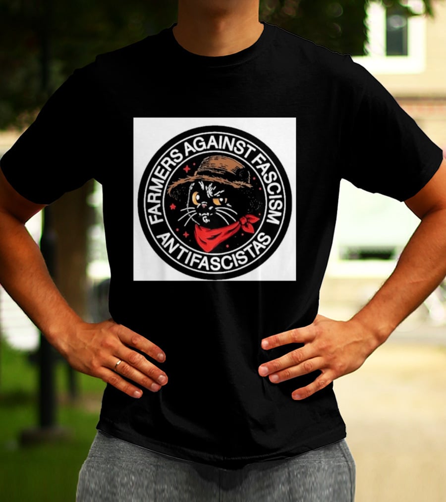Farmers Against Fascism Antifascistas Cat Straw Hat Red Bandana T-Shirt