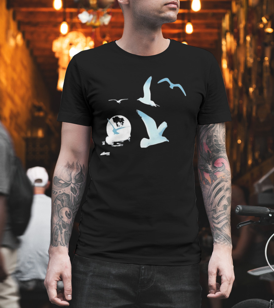 1989 Seagull Boxy Flock In Flight Retro Aesthetic T-Shirt