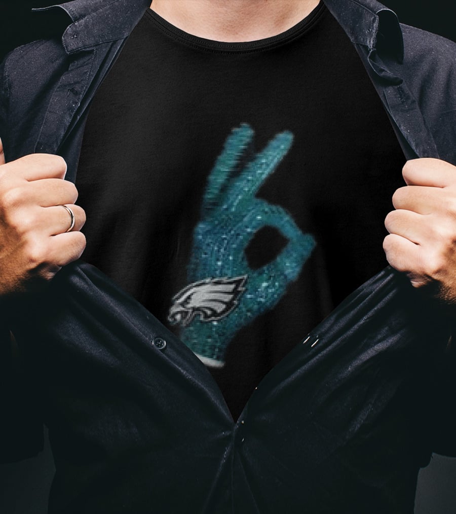 Philadelphia Eagles Glitter Glove OK T-Shirt