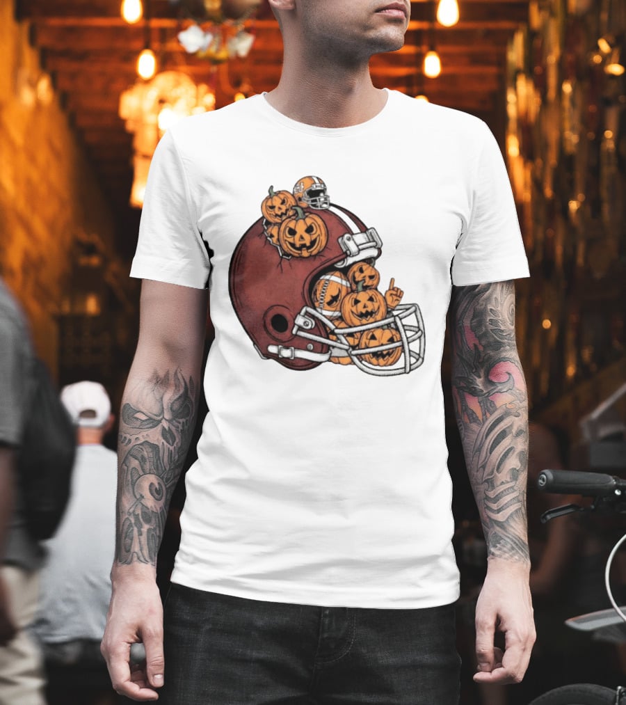 Cleveland Browns Halloween Pumpkin Football Helmet T-Shirt