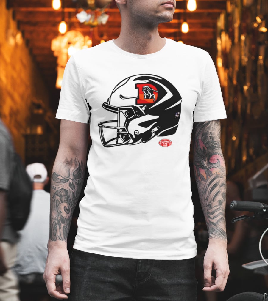 Denver Broncos Vintage D Snowcapped Helmet T-Shirt