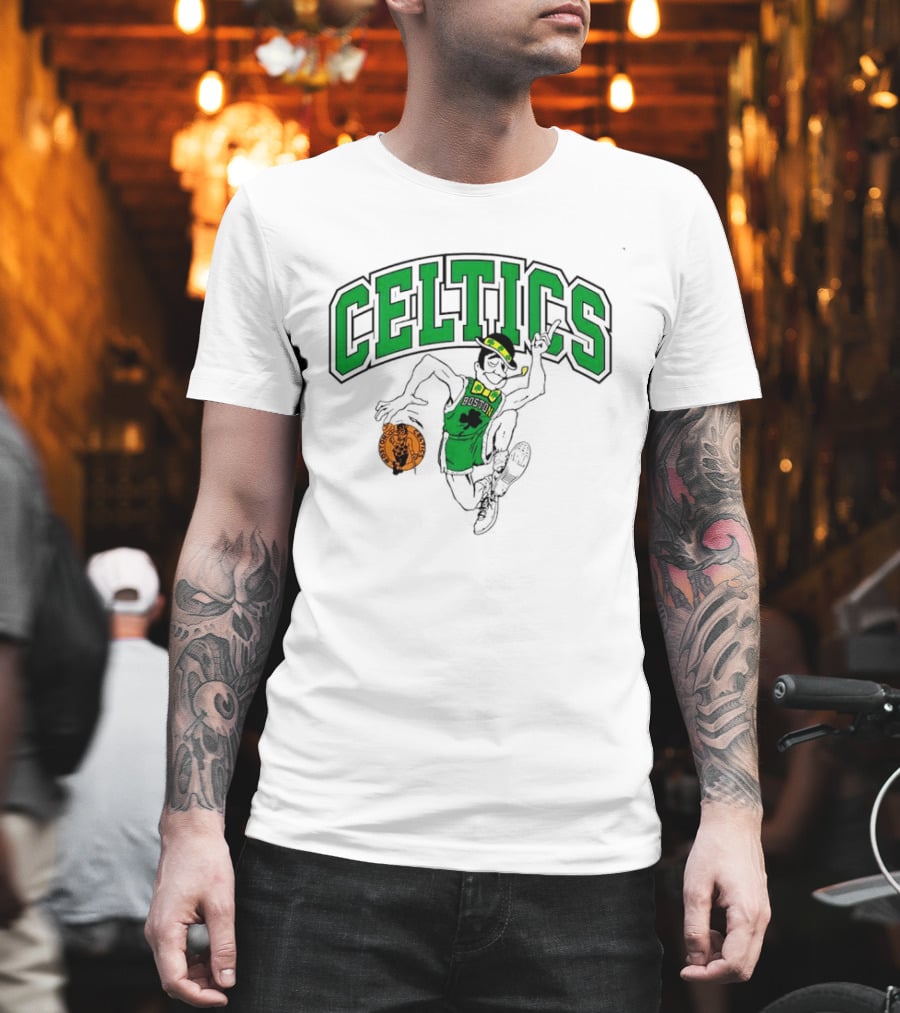 Boston Celtics Leprechaun Dancing Basketball St Patrick's Day Celebration T-Shirt
