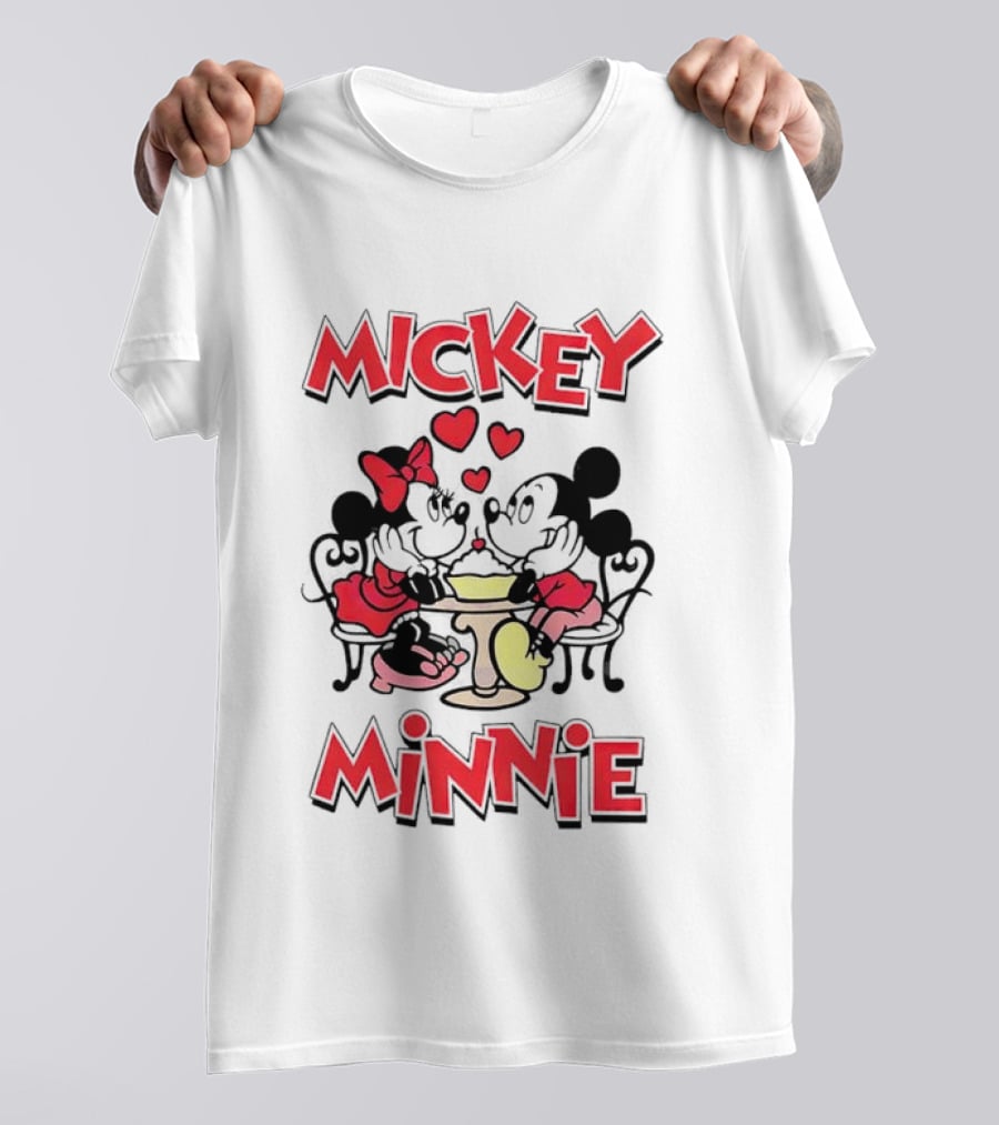 Mickey Minnie Romantic Valentine's Day Hearts And Cafe Scene T-Shirt
