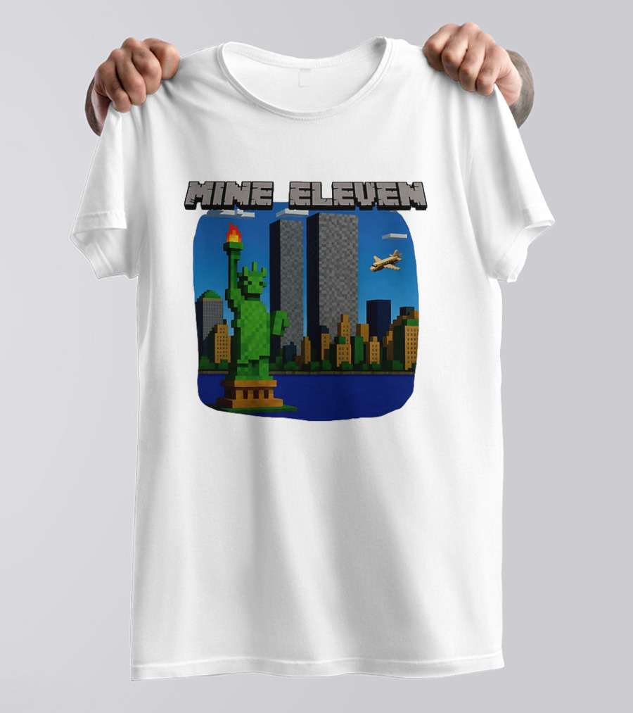 Mine Eleven Pixel City Statue Vector World Twin Towers Scene T-Shirt