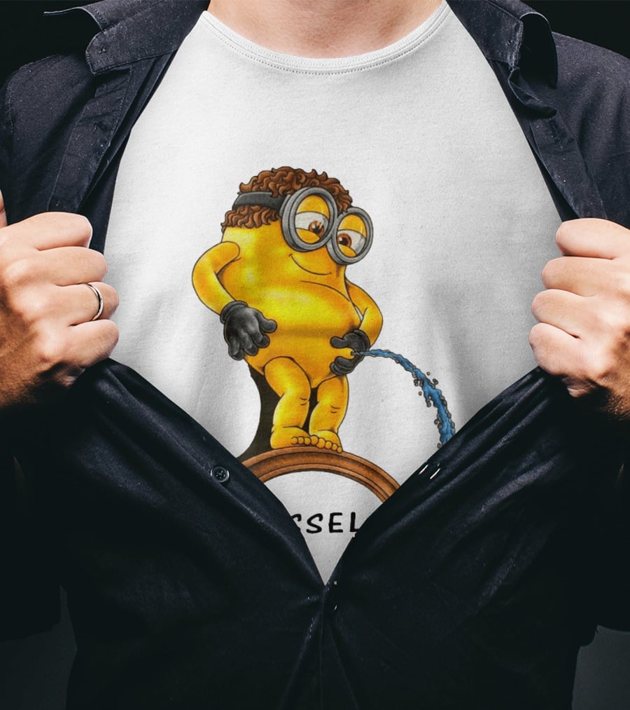 Brussels Pee Minion Parody Manneken Pis T-Shirt