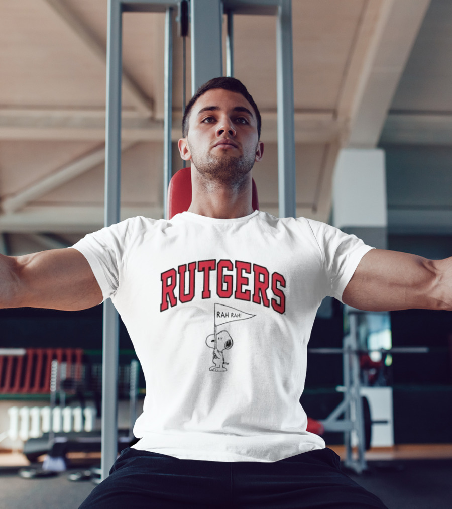 Rutgers Scarlet Knights Snoopy Rah Rah Flag T-Shirt