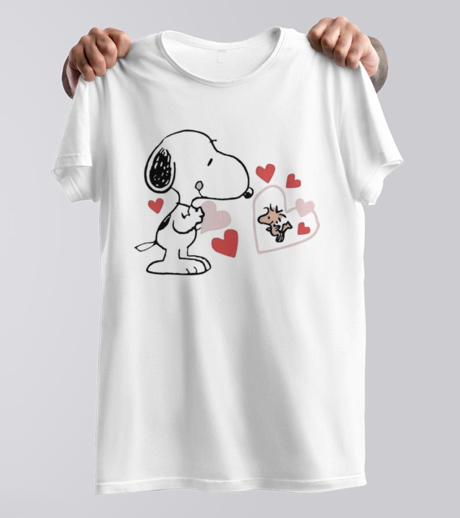 Peanuts Snoopy Woodstock Valentine Hearts Love T-Shirt