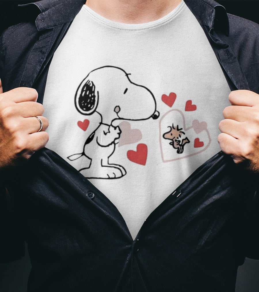 Peanuts Snoopy Woodstock Valentine Hearts Love T-Shirt