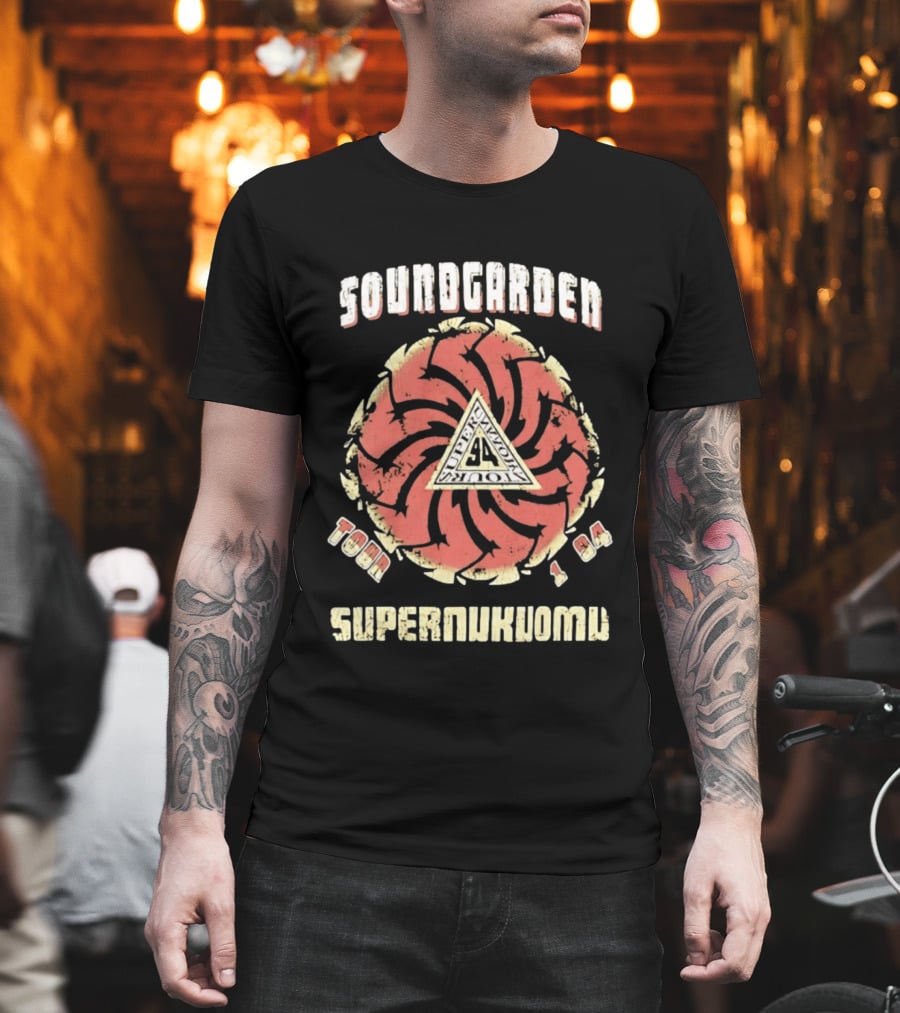 Soundgarden Superunknown Tour 1994 Grunge Vintage Spiral T-Shirt