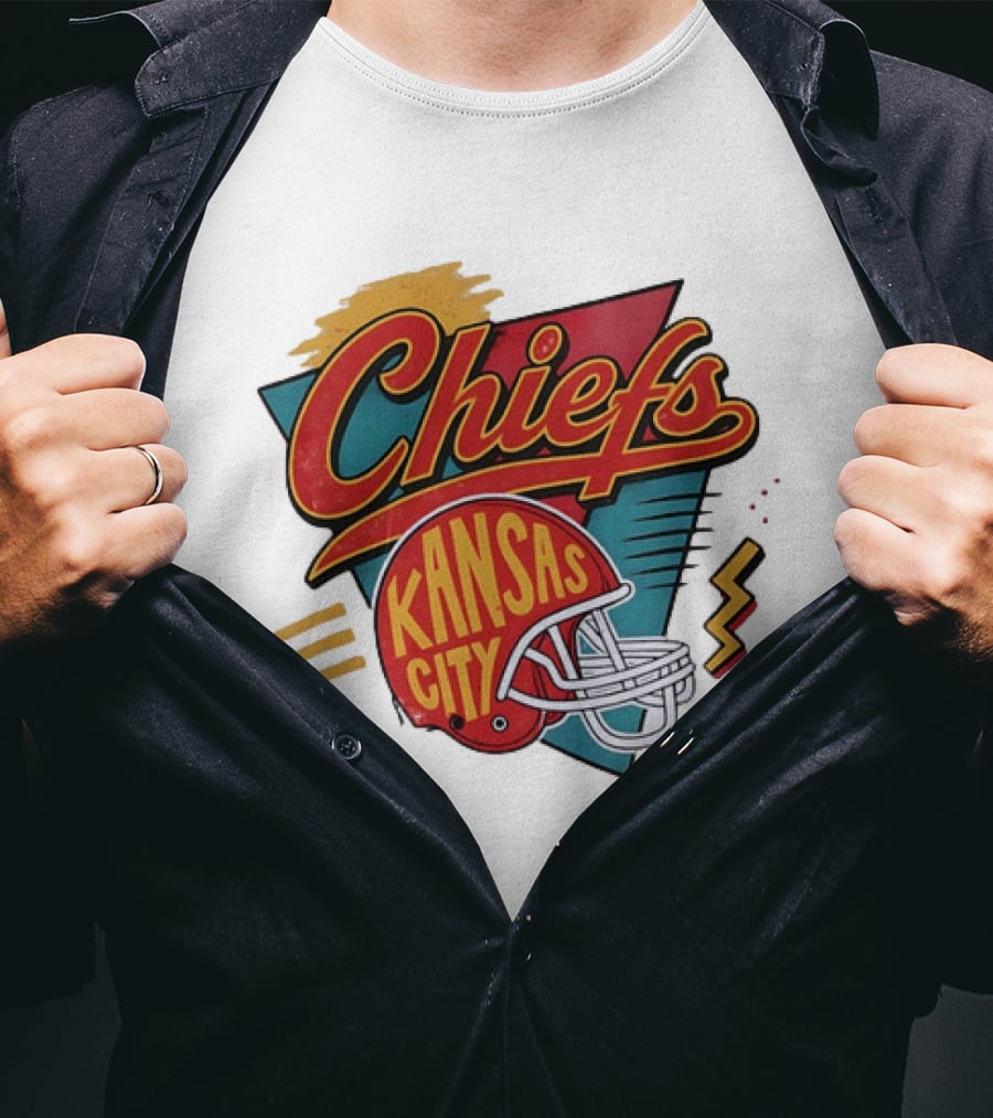 Kansas City Chiefs Helmet Retro Style Football T-Shirt