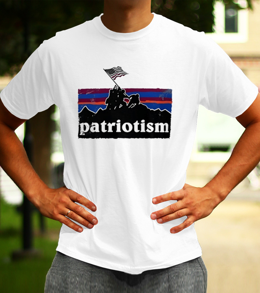 Patriotism Distressed Iwo Jima Flag Raising Retro Stripes T-Shirt