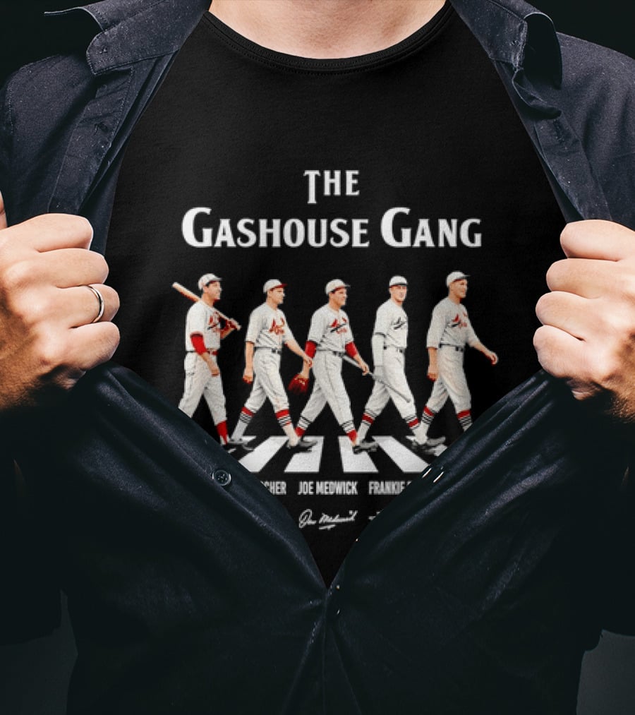The Gashouse Gang St Louis Cardinals Legends Walking Across Paul Dean Leo Durocher Joe Medwick Frankie Frisch Dizzy Dean T-Shirt