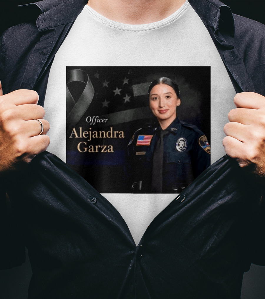 Officer Alejandra Garza Memorial Tribute With Flag And Ribbon T-Shirt