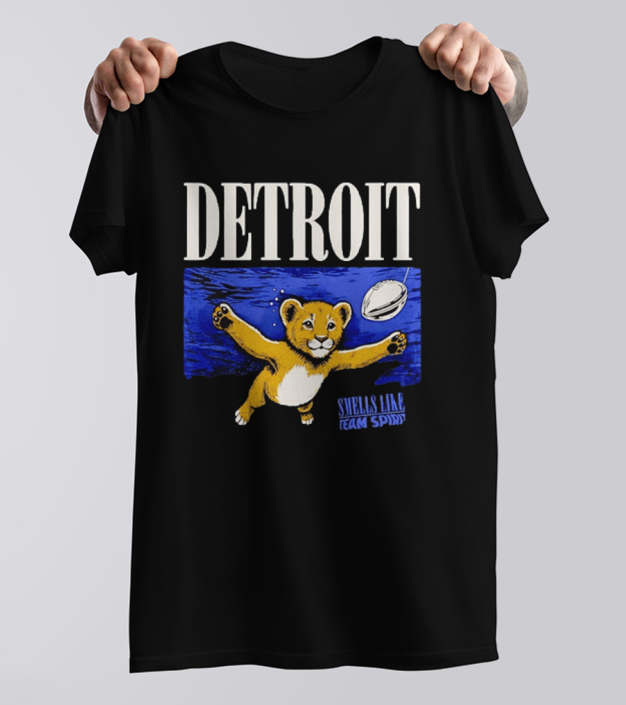 Detroit Lions Smells Like Team Spirit Nostalgic Blue Lion Cub Football T-Shirt