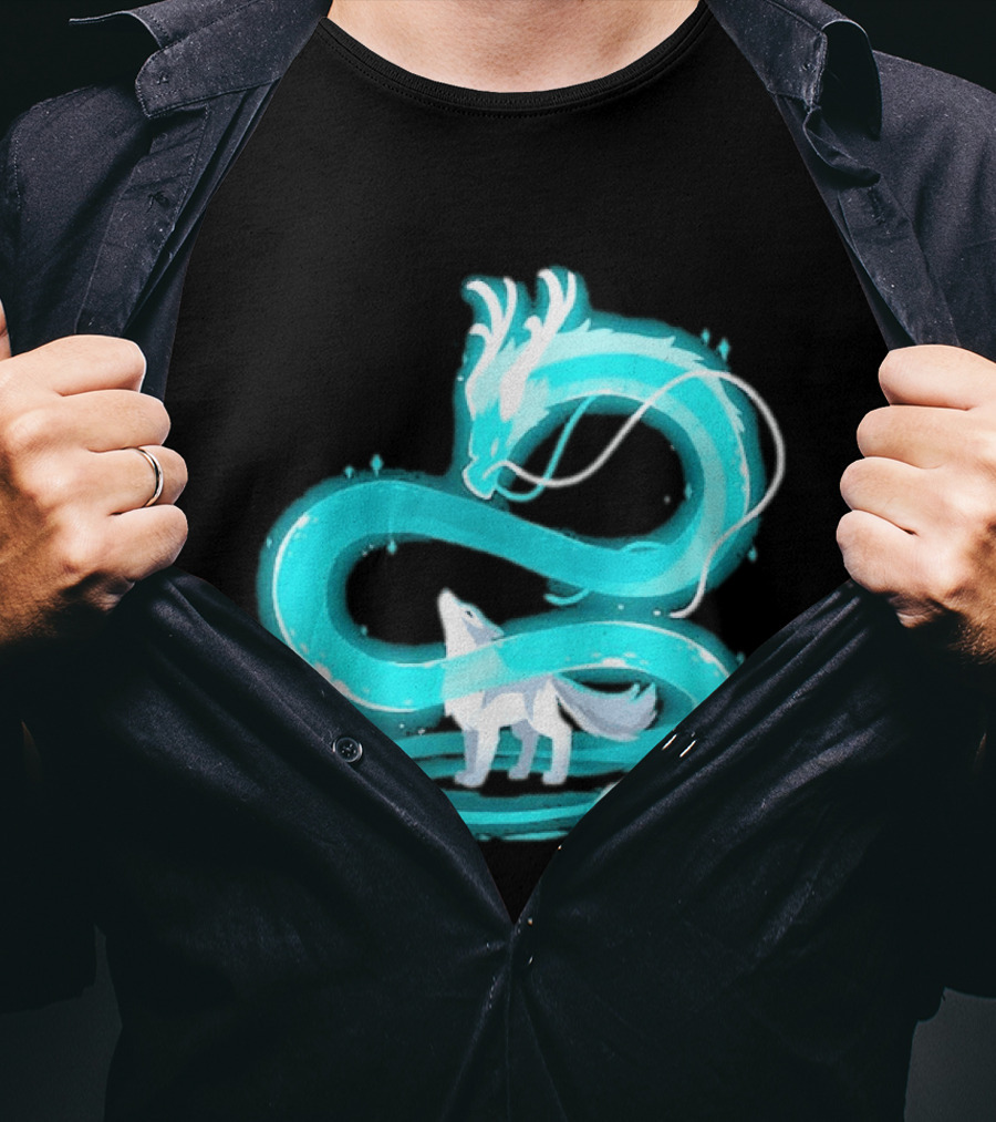 Esprit De La Lune Dragon And Wolf T-Shirt