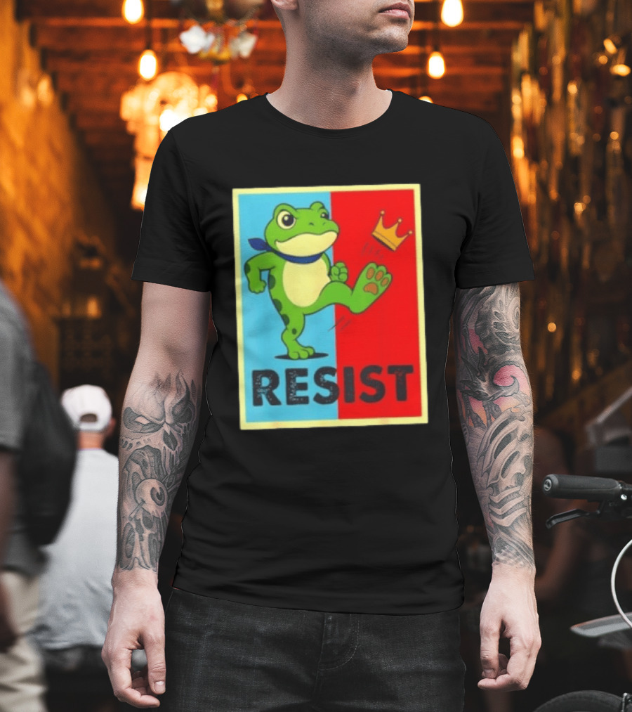 Resist Frog Kicking Crown Icon No Kings T-Shirt