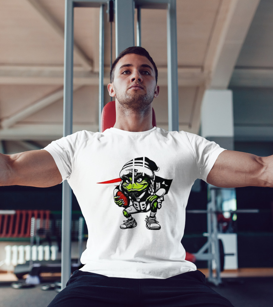 New England Patriots Grinch Christmas Football Collaboration T-Shirt