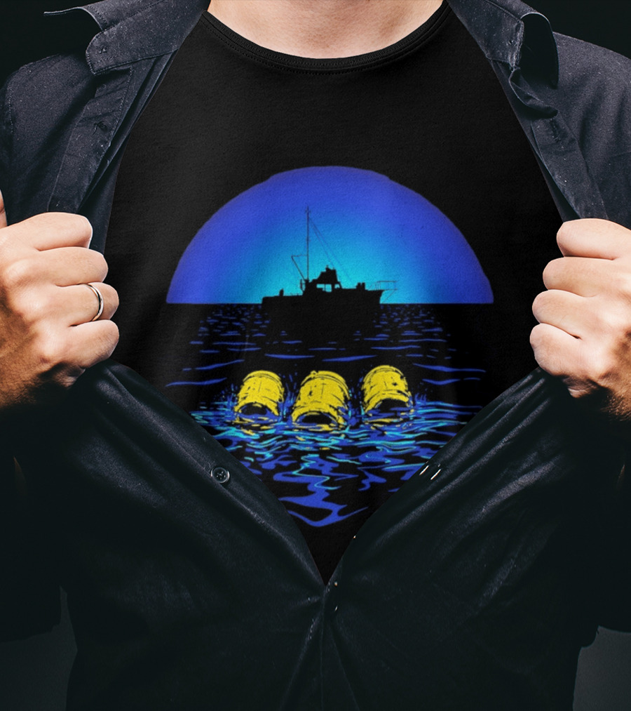 Jaws Orca Boat With Yellow Barrels Steven Spielberg Retro Ocean Scene T-Shirt
