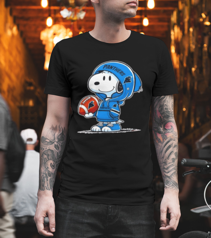 Snoopy Carolina Panthers Fan Holding Football Peanuts T-Shirt