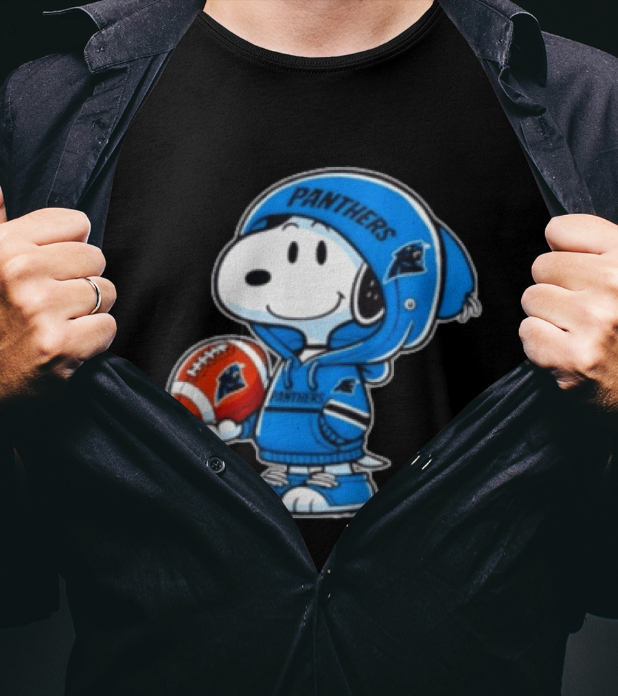 Snoopy Carolina Panthers Fan Holding Football Peanuts T-Shirt
