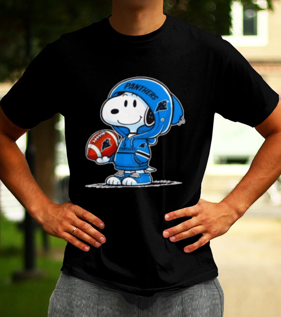 Snoopy Carolina Panthers Fan Holding Football Peanuts T-Shirt
