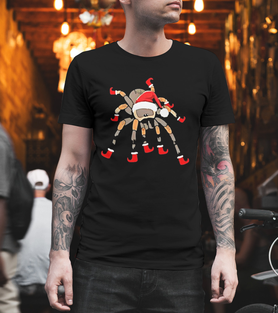 Classic Christmas Tarantula With Santa Hat And Festive Boots T-Shirt