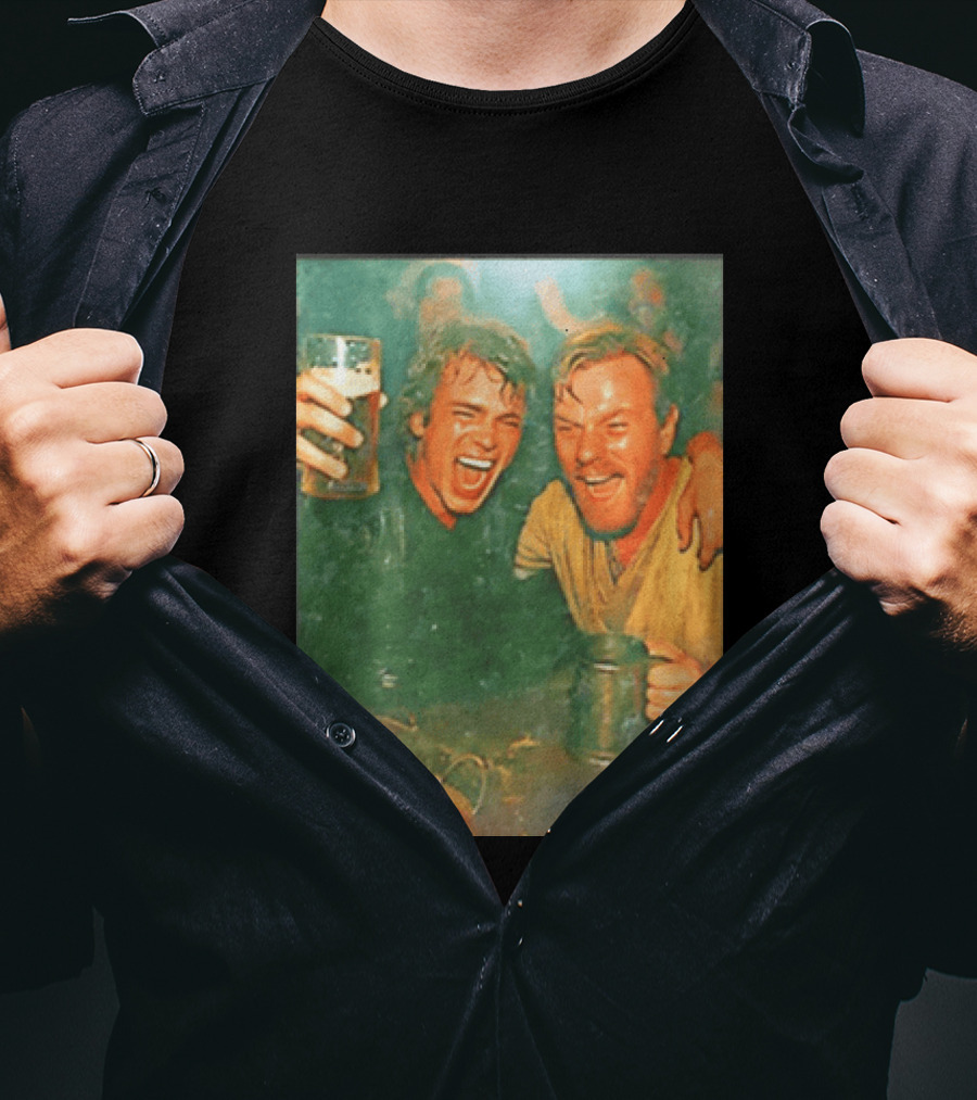 Original Anakin Skywalker And Obi Wan Kenobi Celebrate With Beer Cheers T-Shirt