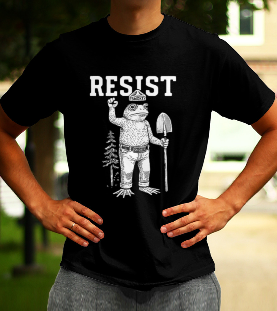 Resist Smokey Frog Portland Original Free Hat T-Shirt