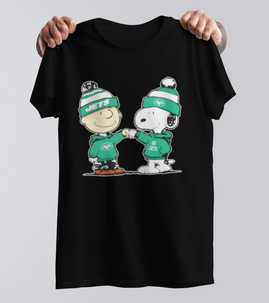 Original Peanuts Charlie Brown Snoopy New York Jets Fist Bump Go Jets Football T-Shirt