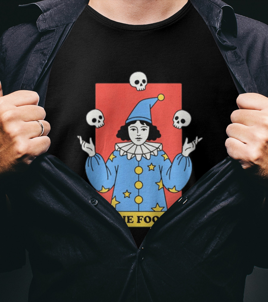 The Fool Tarot Card Jester Juggling Skulls Occult T-Shirt