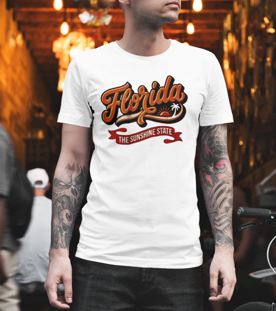 Florida The Sunshine State Sunset Palm Tree Vintage Look T-Shirt