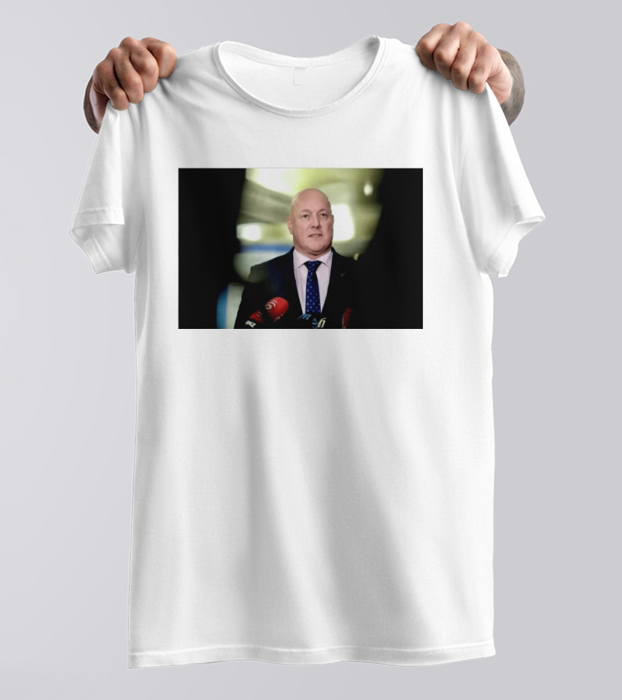 Otago Uni Expert Warns Against MMP And Voting Referendums Together T-Shirt