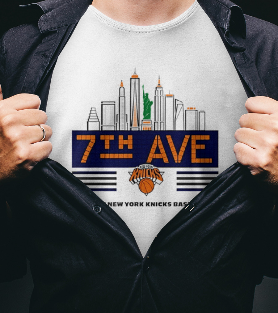7th Ave New York Knicks Basketball Skyline T-Shirt