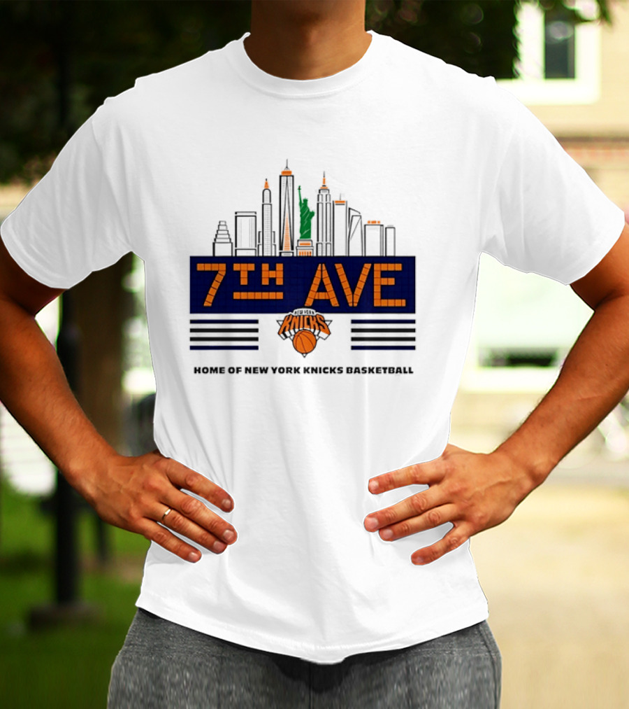 7th Ave New York Knicks Basketball Skyline T-Shirt