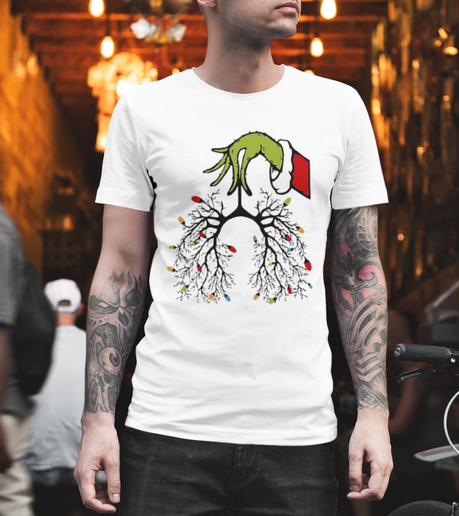 Christmas 2025 Nurse Lungs With Lights And Green Hand Santa Sleeve T-Shirt