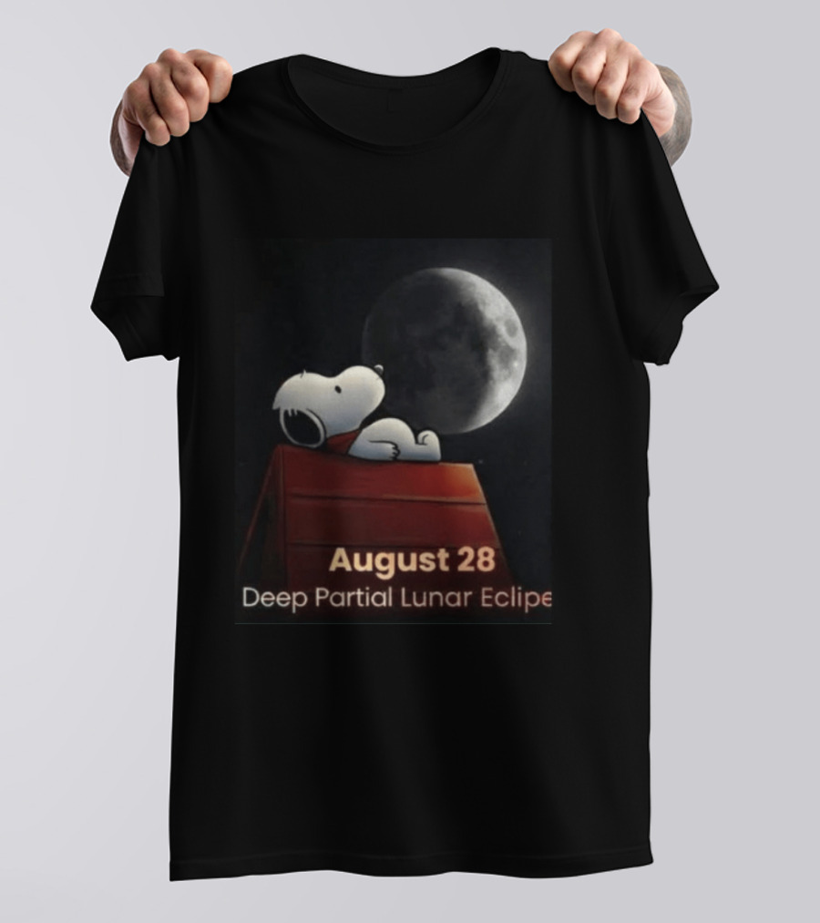 Snoopy August 28 Deep Partial Lunar Eclipse 2026 T-Shirt