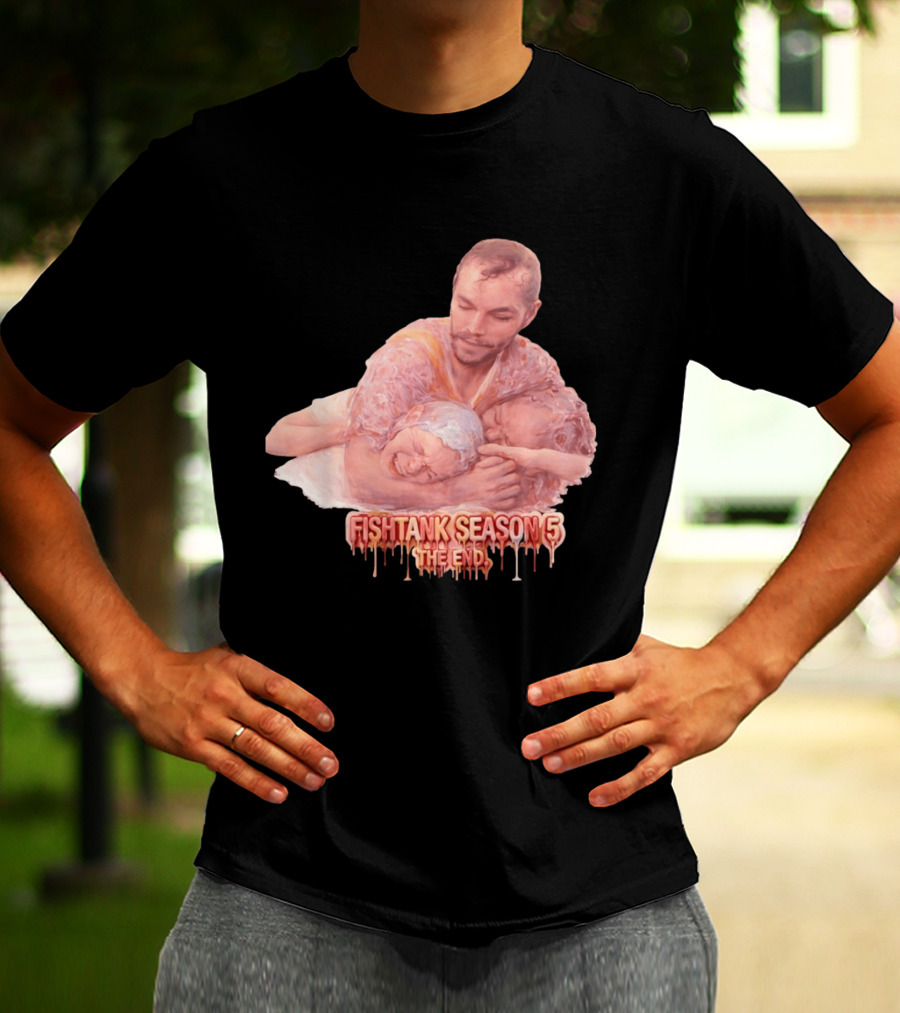 Fishtank Season 5 The End Dramatic Embrace Scene T-Shirt