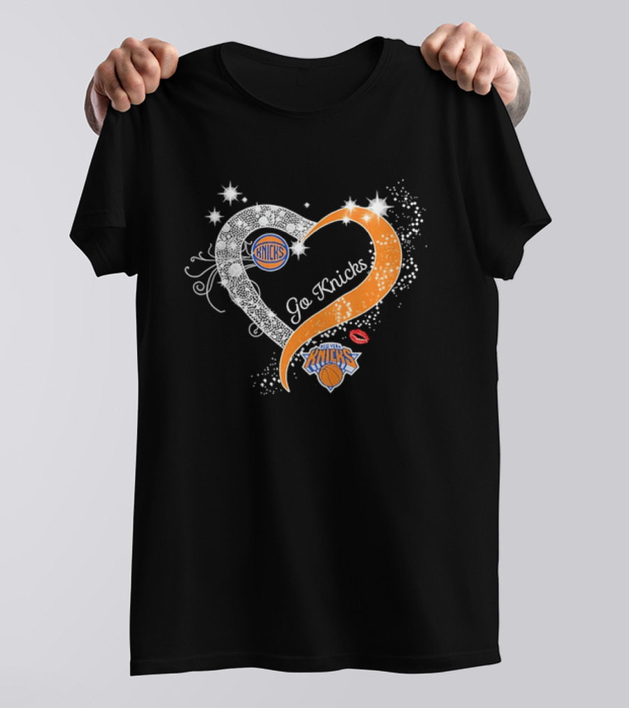 New York Knicks Heart Sparkle Go Knicks Basketball NBA Kiss T-Shirt