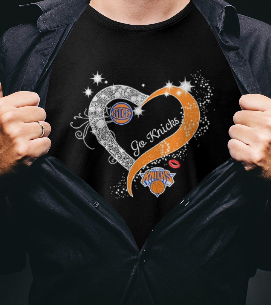 New York Knicks Heart Sparkle Go Knicks Basketball NBA Kiss T-Shirt