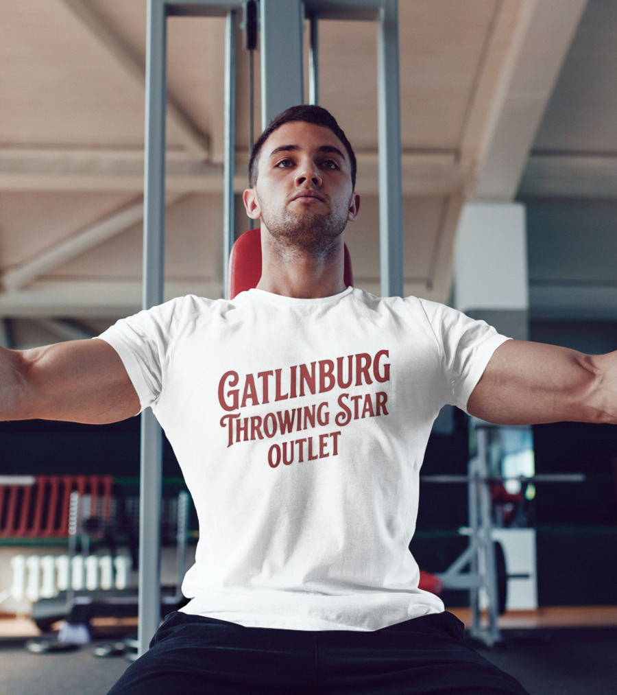 Gatlinburg Throwing Star Outlet Novelty T-Shirt