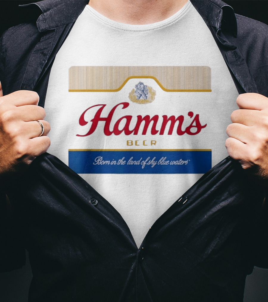 Hamm's Beer Born In The Land Of Sky Blue Waters Vintage Branding T-Shirt
