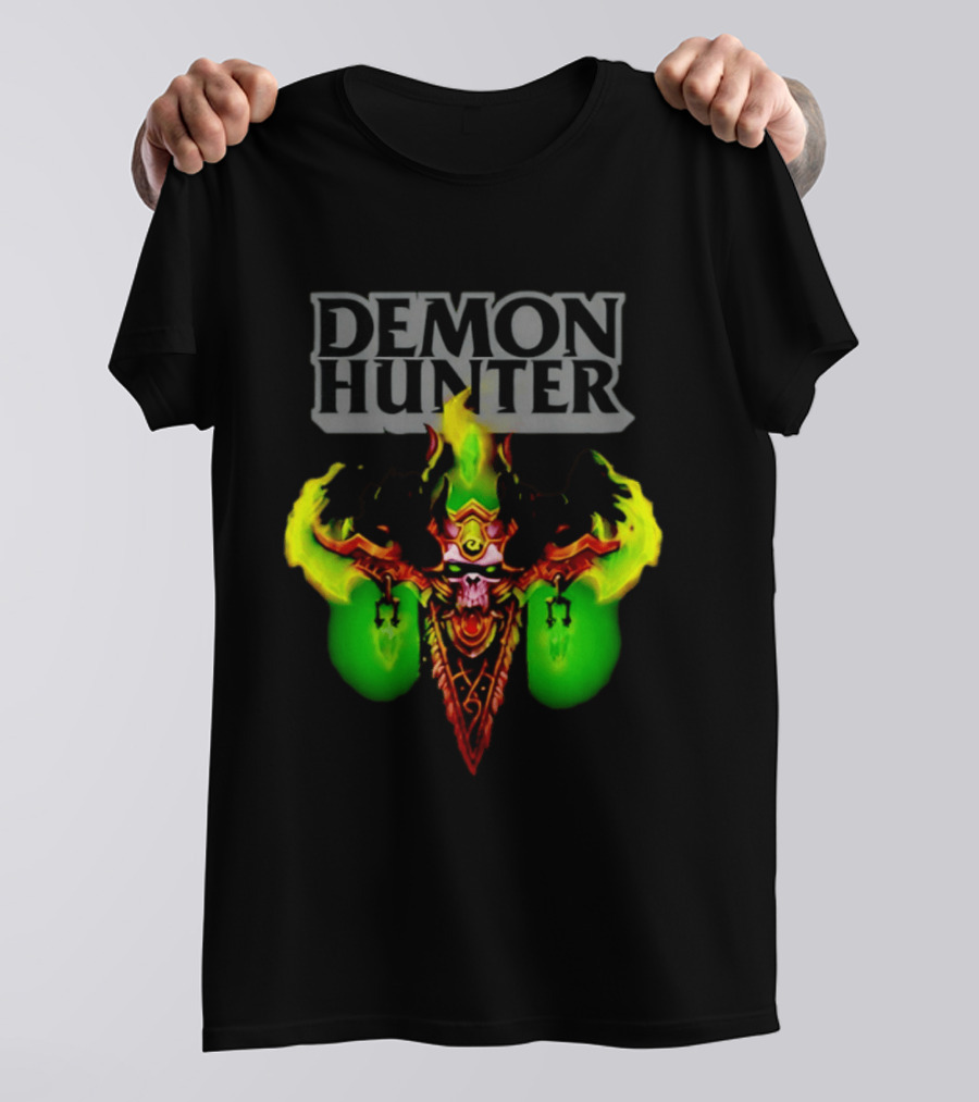 Demon Hunter Skull World Of Warcraft Emblem With Green Flame Accents T-Shirt