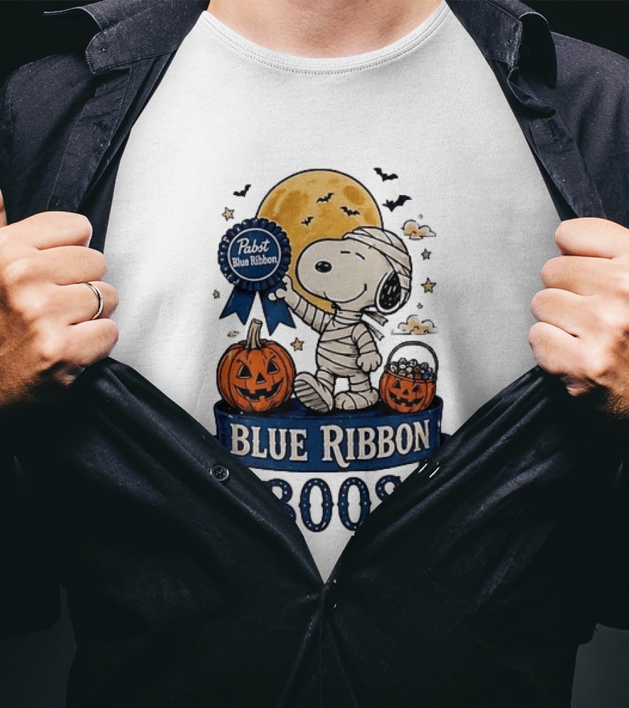 Pabst Blue Ribbon Snoopy Mummy Halloween Blue Ribbon Boos Pumpkin Moon Bats T-Shirt