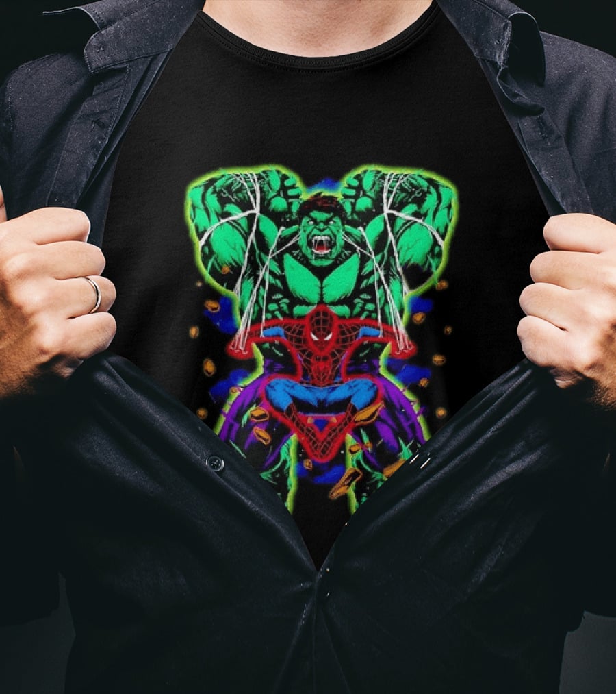 The Incredible Hulk And Spider Man Marvel Superheroes Comic Action Scene T-Shirt