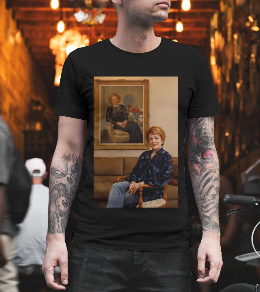 I Don't Know Who The Person In The Image Is. T-Shirt