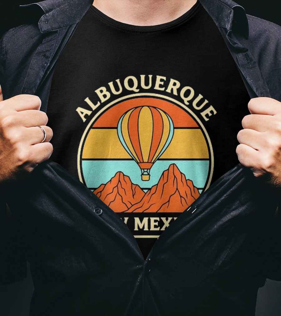Albuquerque New Mexico Hot Air Balloon Over Mountains T-Shirt