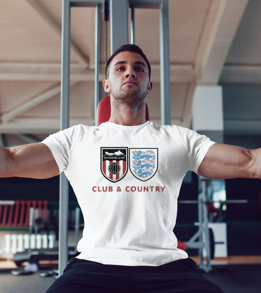 Sunderland Club & Country England Football Crest T-Shirt