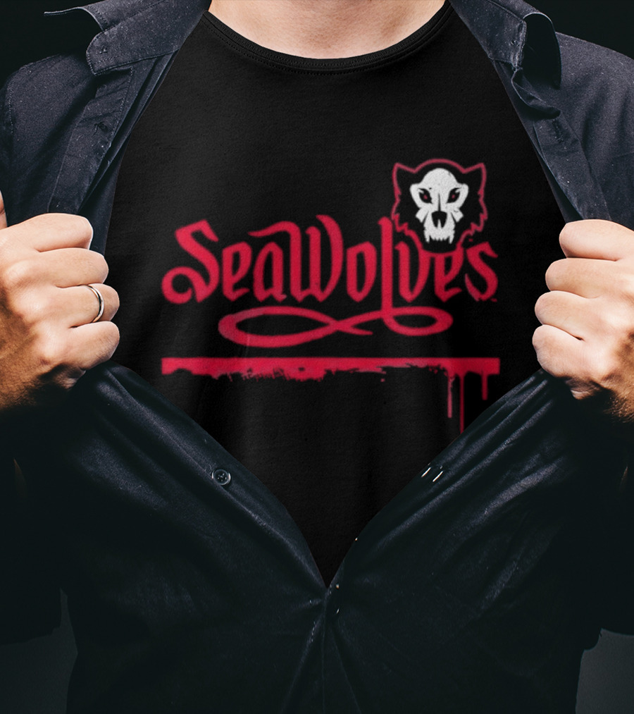 SeaWolves Skull Distressed Hockey Team Fan T-Shirt