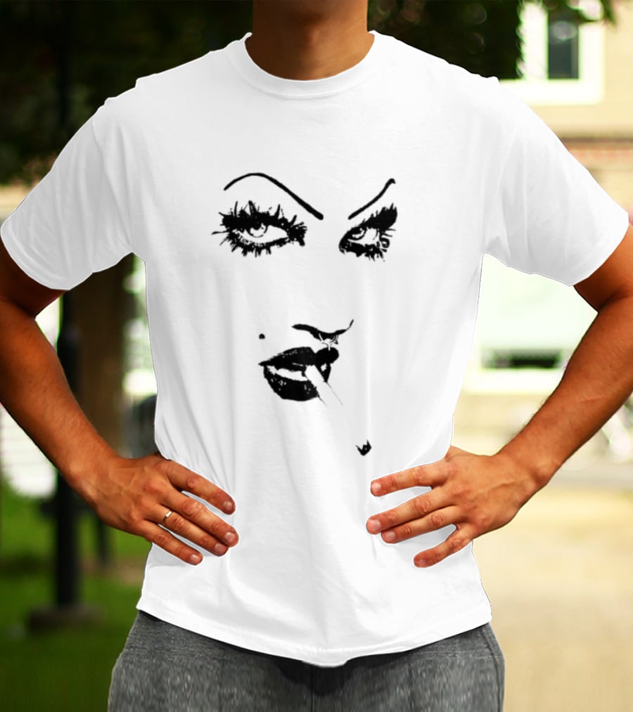 6Arelyhuman Store Digital Dancer Bold Face Card T-Shirt