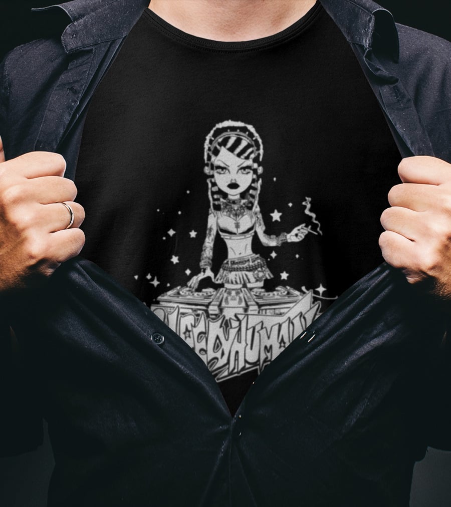 6Arelyhuman Digital Dancer Doll Tattoo Style DJ Aesthetic T-Shirt